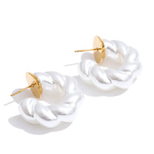Load image into Gallery viewer, Stainless Steel Twisted Geometric Pearl Earrings – Modern Waterproof Daily Fashion Jewelry for Women