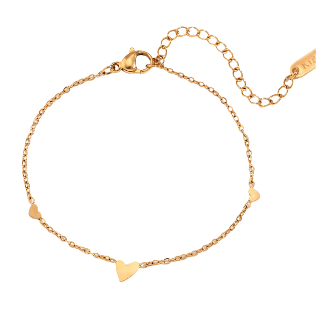 Embrace timeless elegance with this minimalist three heart O-Chain bracelet, crafted from premium stainless steel for a sleek and durable finish. Featuring a delicate chain adorned with three romantic heart charms, this bracelet adds a touch of luxury and femininity to any look. Perfect for everyday wear or special occasions, it’s a versatile and stylish accessory for any modern woman.