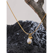 Load image into Gallery viewer, OMIE - Natural pearl and stainless steel ball pendant necklace
